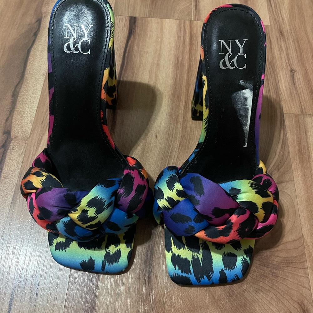 NY & CO Angeline Zebra Multi Colored heeled sandals Sz 6 Lisa Frank Vibes